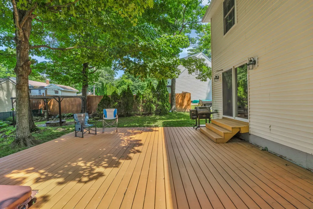 5 Chenault Street Lewiston ME 04240