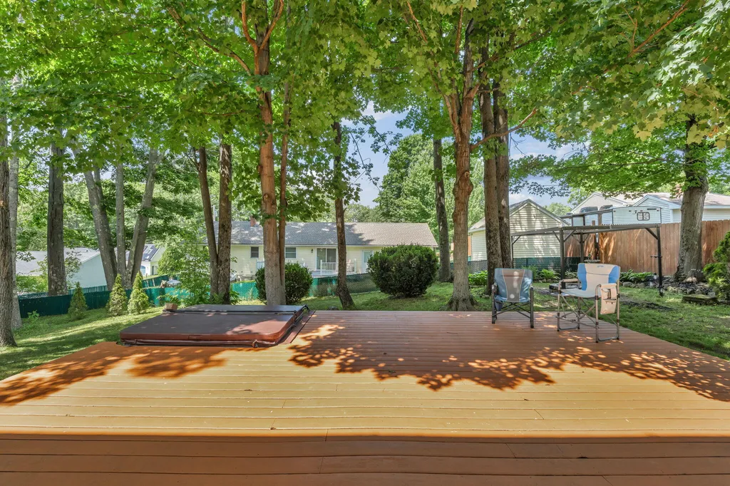 5 Chenault Street Lewiston ME 04240