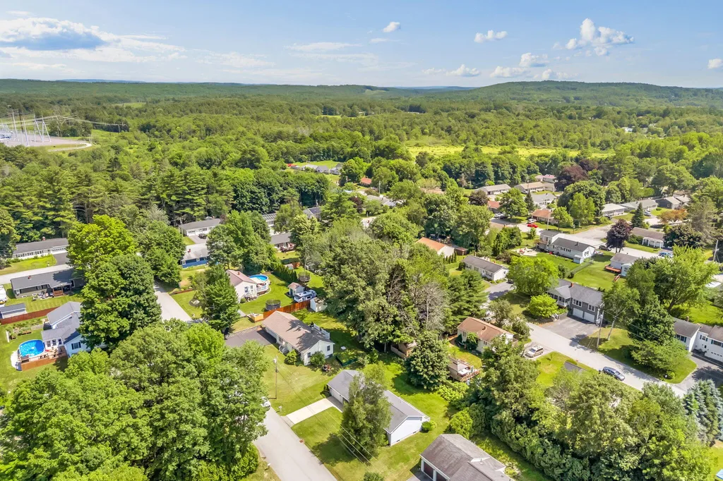 5 Chenault Street Lewiston ME 04240