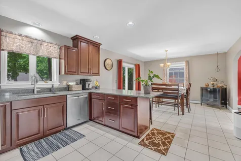 5 Chenault Street Lewiston ME 04240