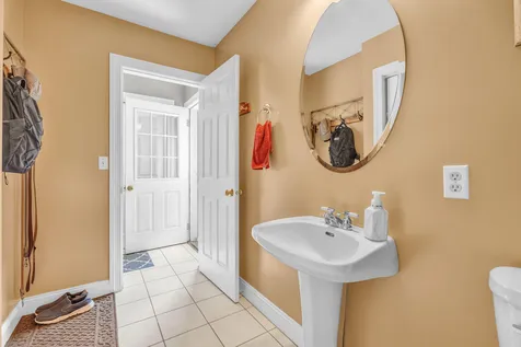 5 Chenault Street Lewiston ME 04240