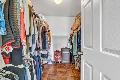 5 Chenault Street Lewiston ME 04240