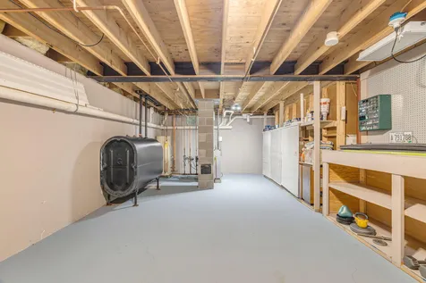 5 Chenault Street Lewiston ME 04240