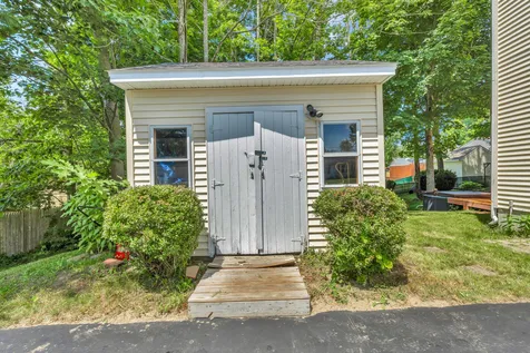 5 Chenault Street Lewiston ME 04240