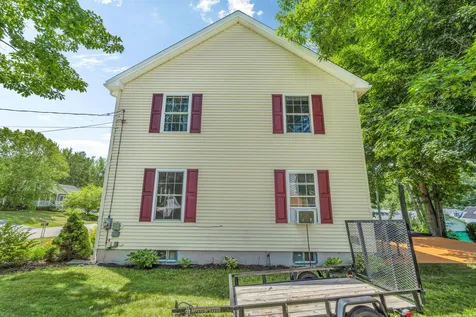 5 Chenault Street Lewiston ME 04240