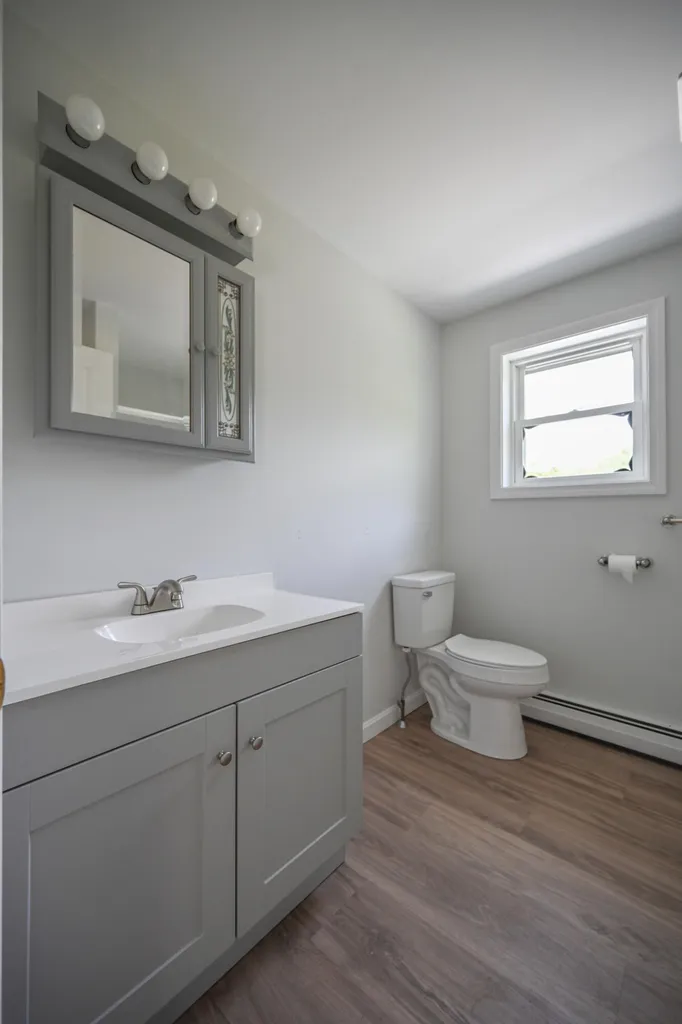 6 Garland Way Limington ME 04049
