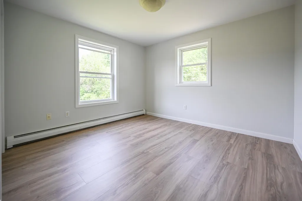 6 Garland Way Limington ME 04049