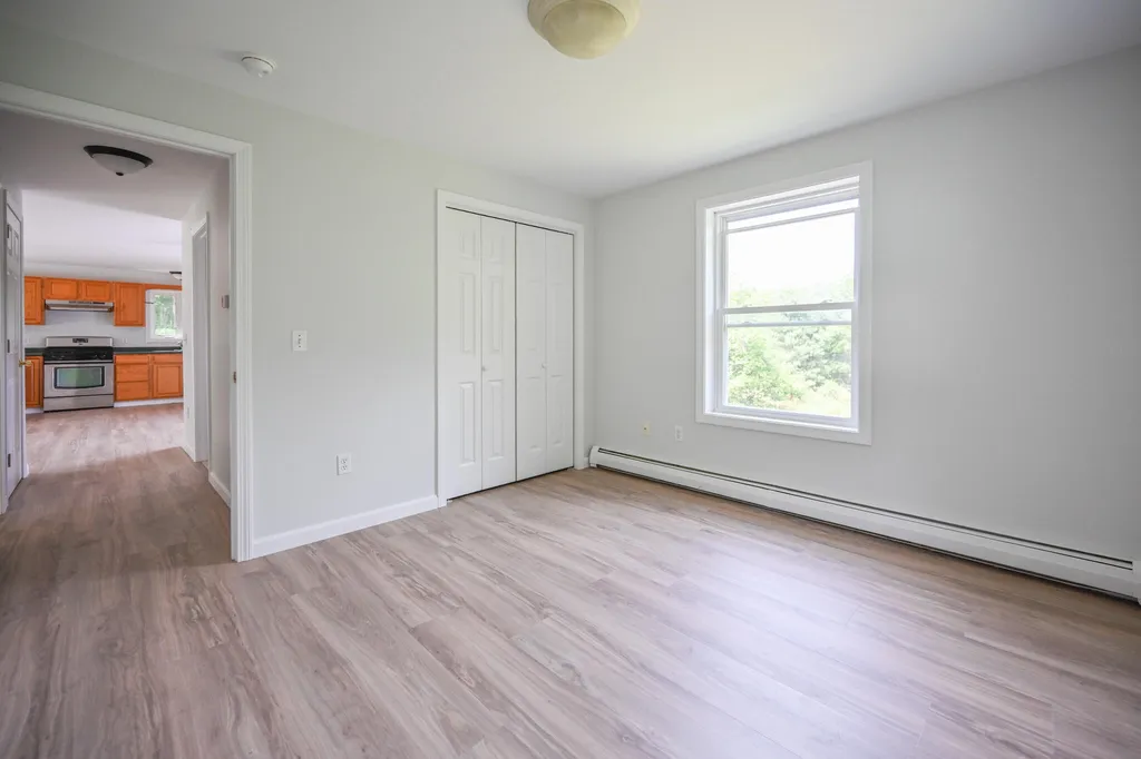 6 Garland Way Limington ME 04049