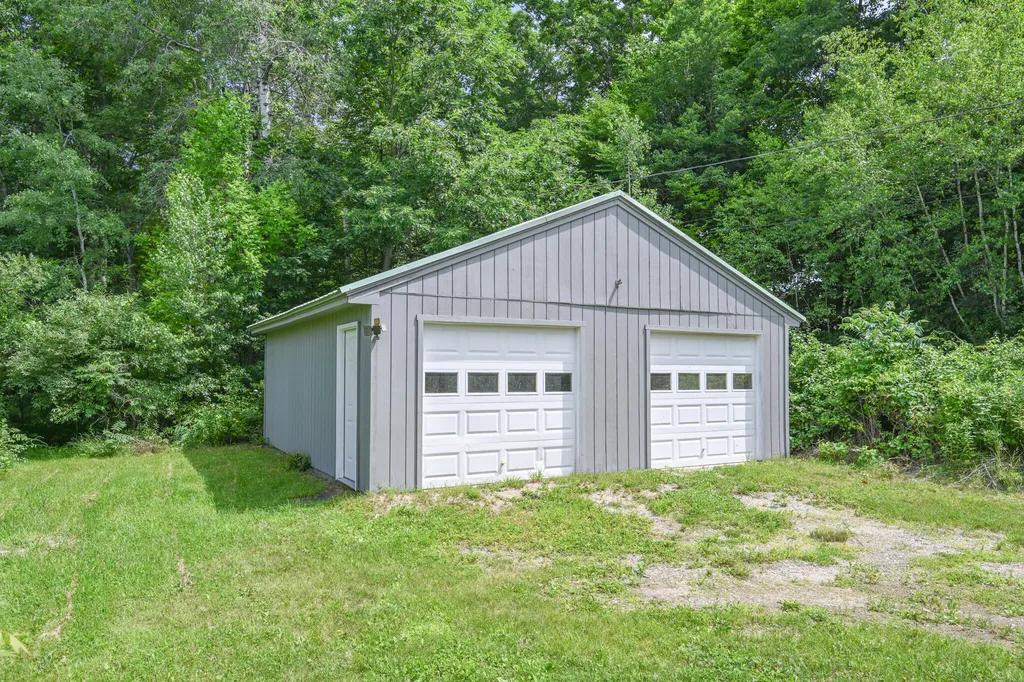 6 Garland Way Limington ME 04049