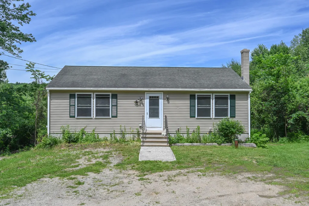 6 Garland Way Limington ME 04049
