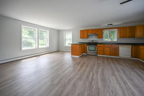 6 Garland Way Limington ME 04049