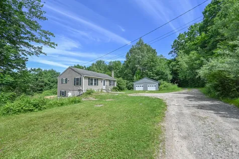 6 Garland Way Limington ME 04049