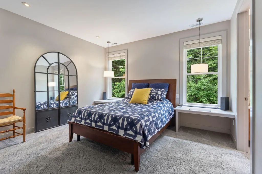 27 Sycamore Lane Kennebunk ME 04043