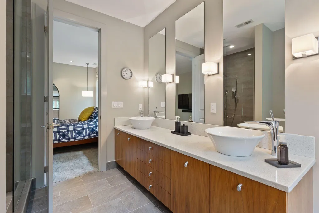 27 Sycamore Lane Kennebunk ME 04043