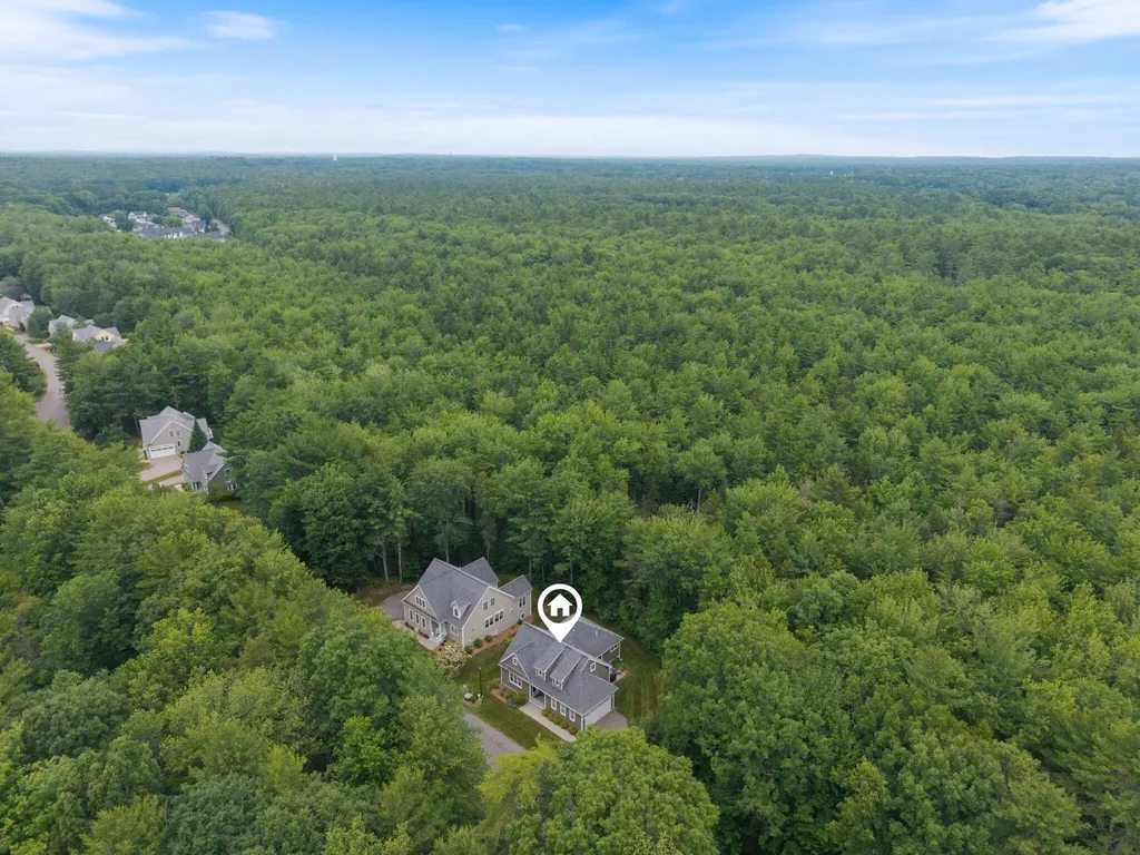 27 Sycamore Lane Kennebunk ME 04043