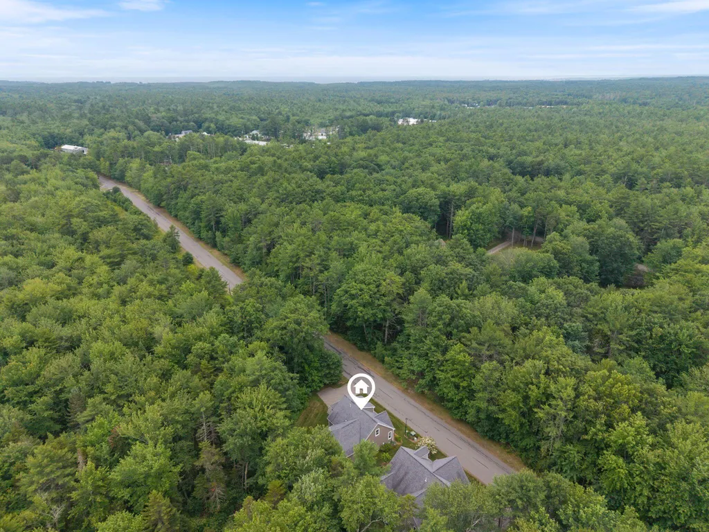 27 Sycamore Lane Kennebunk ME 04043