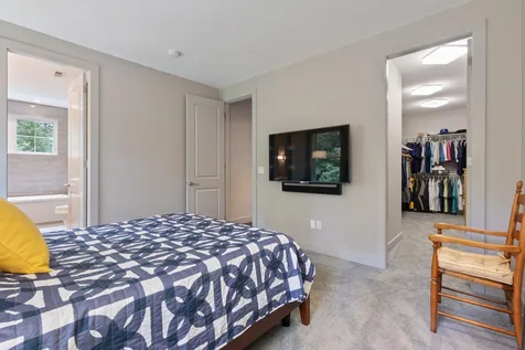 27 Sycamore Lane Kennebunk ME 04043
