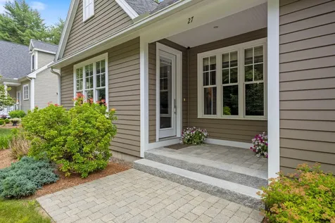 27 Sycamore Lane Kennebunk ME 04043