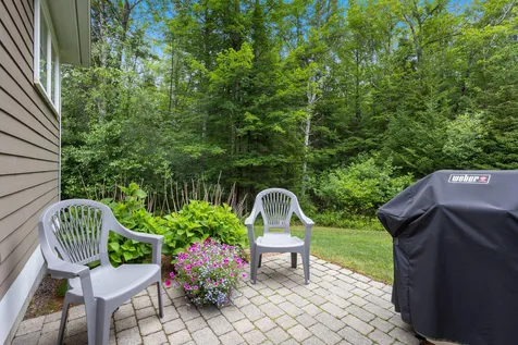 27 Sycamore Lane Kennebunk ME 04043