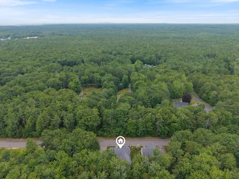 27 Sycamore Lane Kennebunk ME 04043