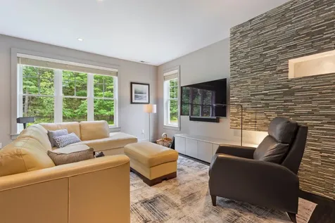 27 Sycamore Lane Kennebunk ME 04043