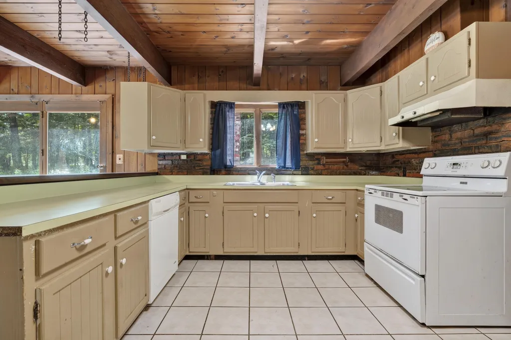 466 Elm Hill Road Paris ME 04281