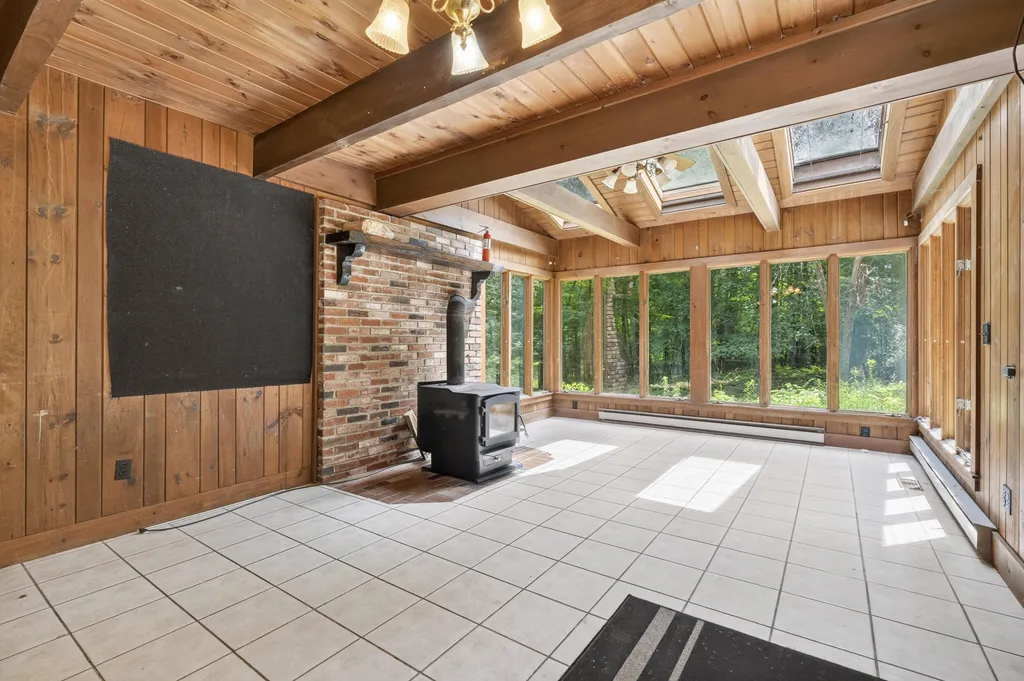 466 Elm Hill Road Paris ME 04281