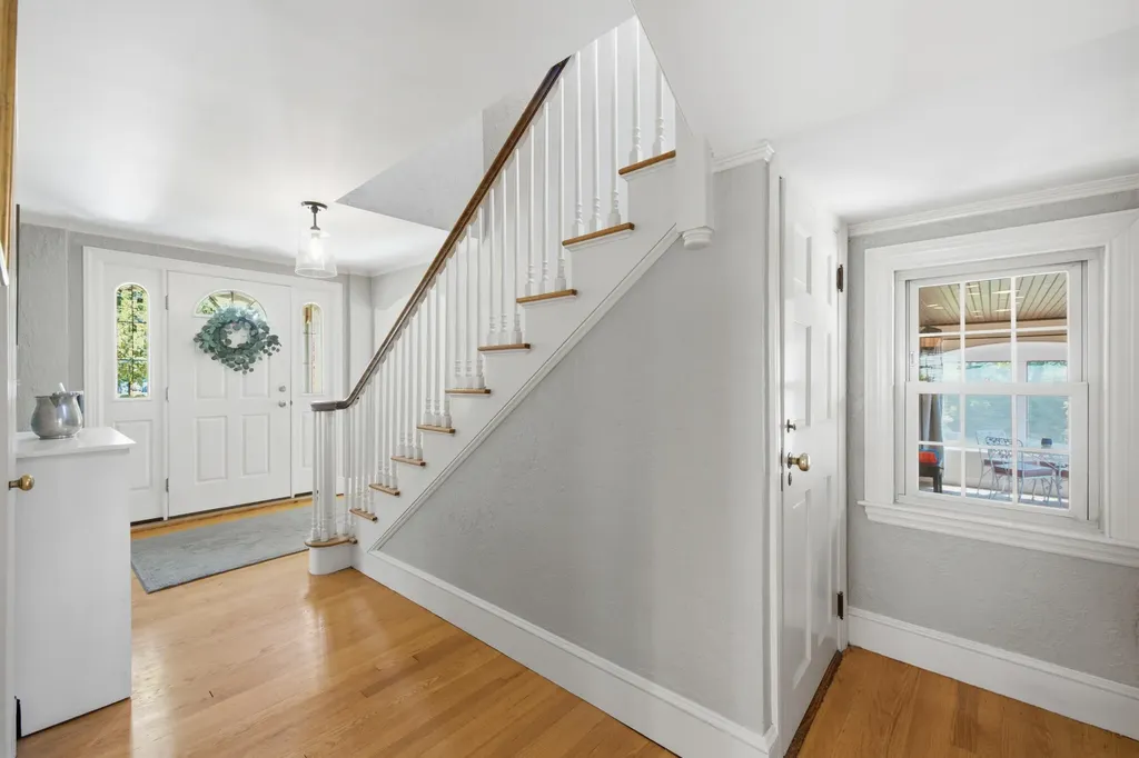 74 Fletcher Street Kennebunk ME 04043
