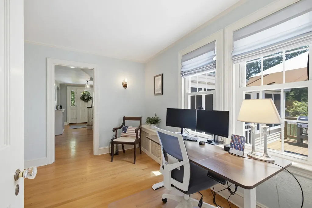 74 Fletcher Street Kennebunk ME 04043