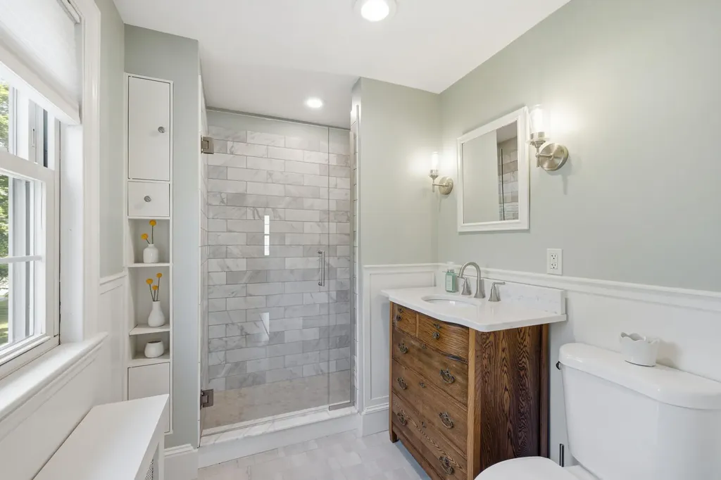 74 Fletcher Street Kennebunk ME 04043