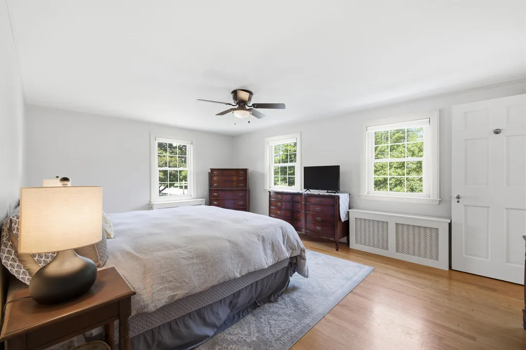 74 Fletcher Street Kennebunk ME 04043