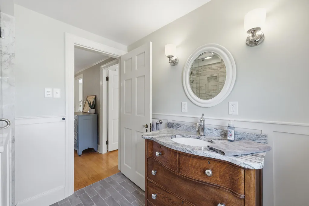 74 Fletcher Street Kennebunk ME 04043