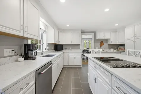 74 Fletcher Street Kennebunk ME 04043