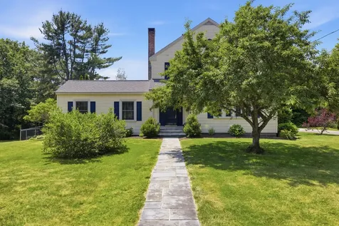 74 Fletcher Street Kennebunk ME 04043