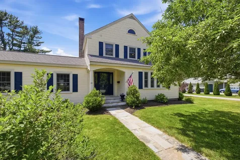 74 Fletcher Street Kennebunk ME 04043