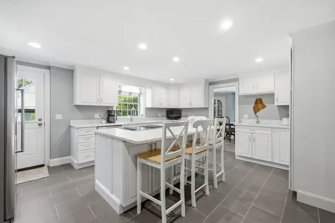 74 Fletcher Street Kennebunk ME 04043