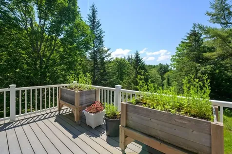82 Back Narrows Road Boothbay ME 04537