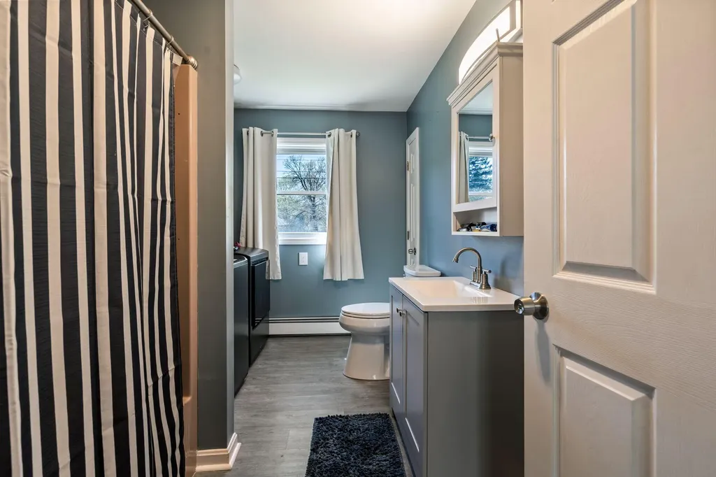 1712 Hotel Road Auburn ME 04210