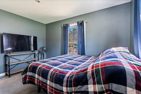 1712 Hotel Road Auburn ME 04210