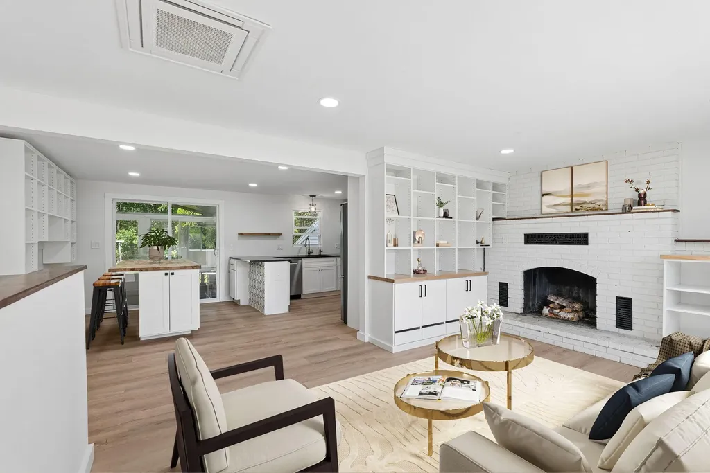 35 Timothy Lane Yarmouth ME 04096
