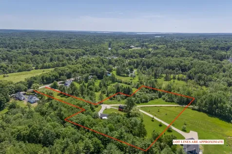 35 Timothy Lane Yarmouth ME 04096