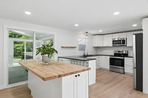 35 Timothy Lane Yarmouth ME 04096