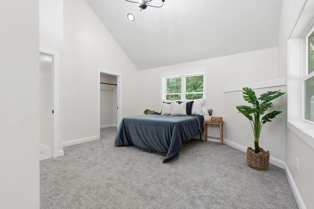 26 Sawyer Road Poland ME 04274