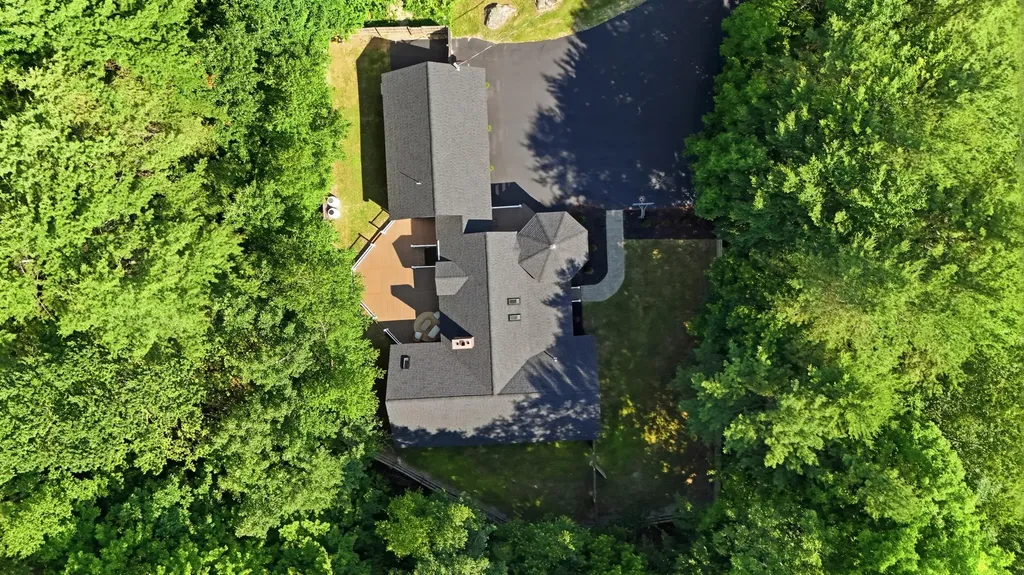 26 Sawyer Road Poland ME 04274