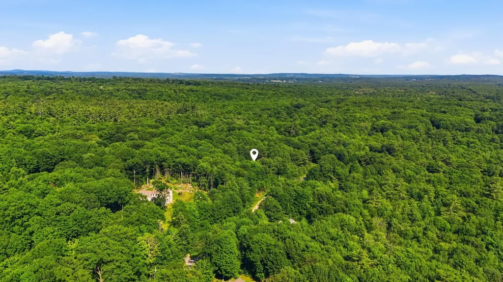 26 Sawyer Road Poland ME 04274