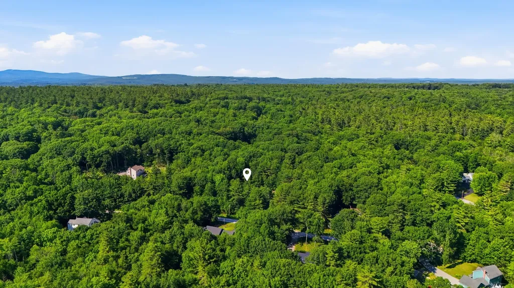 26 Sawyer Road Poland ME 04274