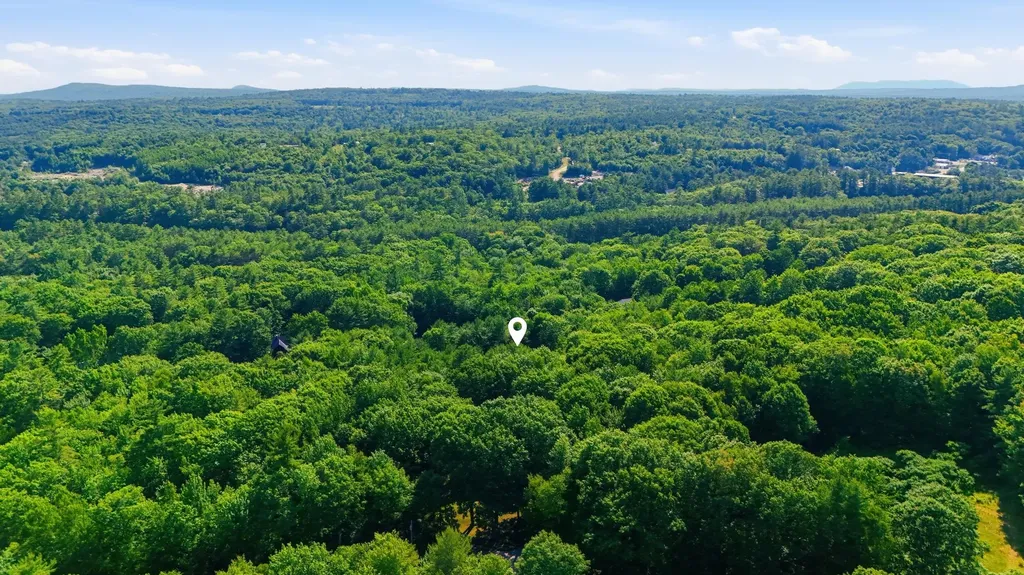 26 Sawyer Road Poland ME 04274