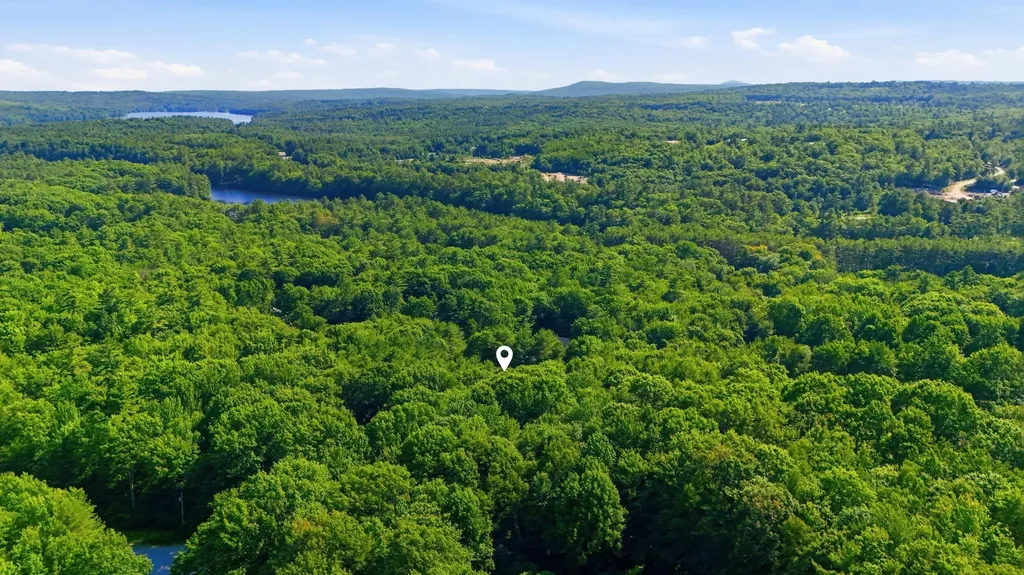 26 Sawyer Road Poland ME 04274