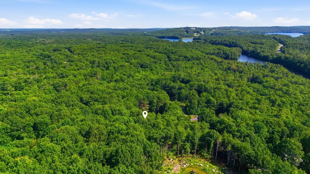 26 Sawyer Road Poland ME 04274