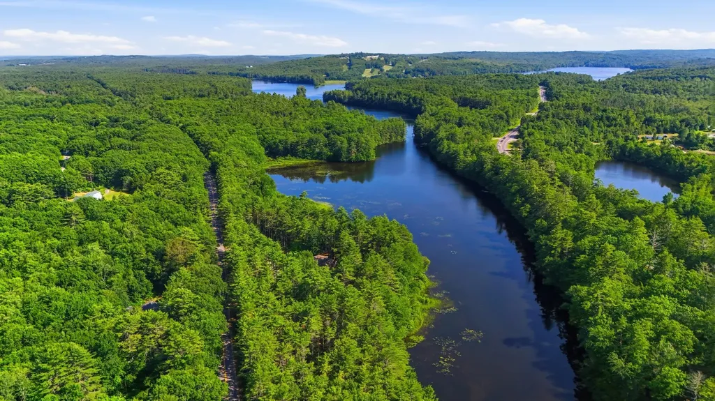 26 Sawyer Road Poland ME 04274